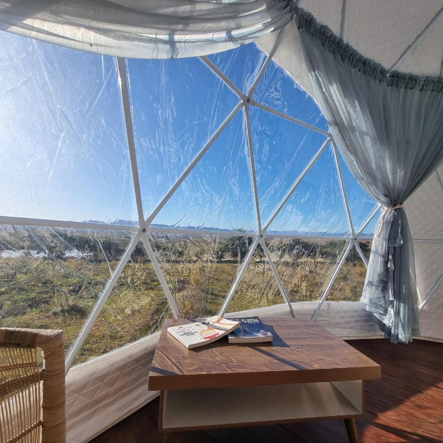 Pom Gratz - Ecodomes Hotel Hartebeesrivier Bagian luar foto